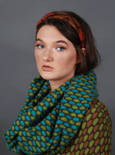 Load image into Gallery viewer, Box Pattern Twisted Loop Scarf
