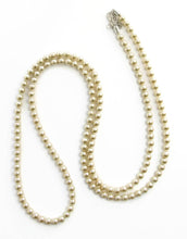 Load image into Gallery viewer, The Pearl Necklace Collecction
