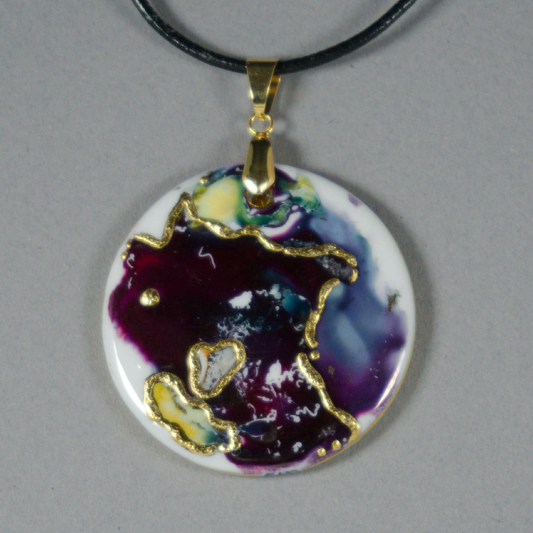 Round pendant in ruby, navy, purple and yellow