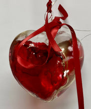 Load image into Gallery viewer, GLASS HEART - a very special gift
