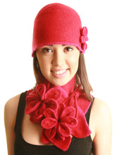 Load image into Gallery viewer, Coloured Rib Brimmed Blossom Hat
